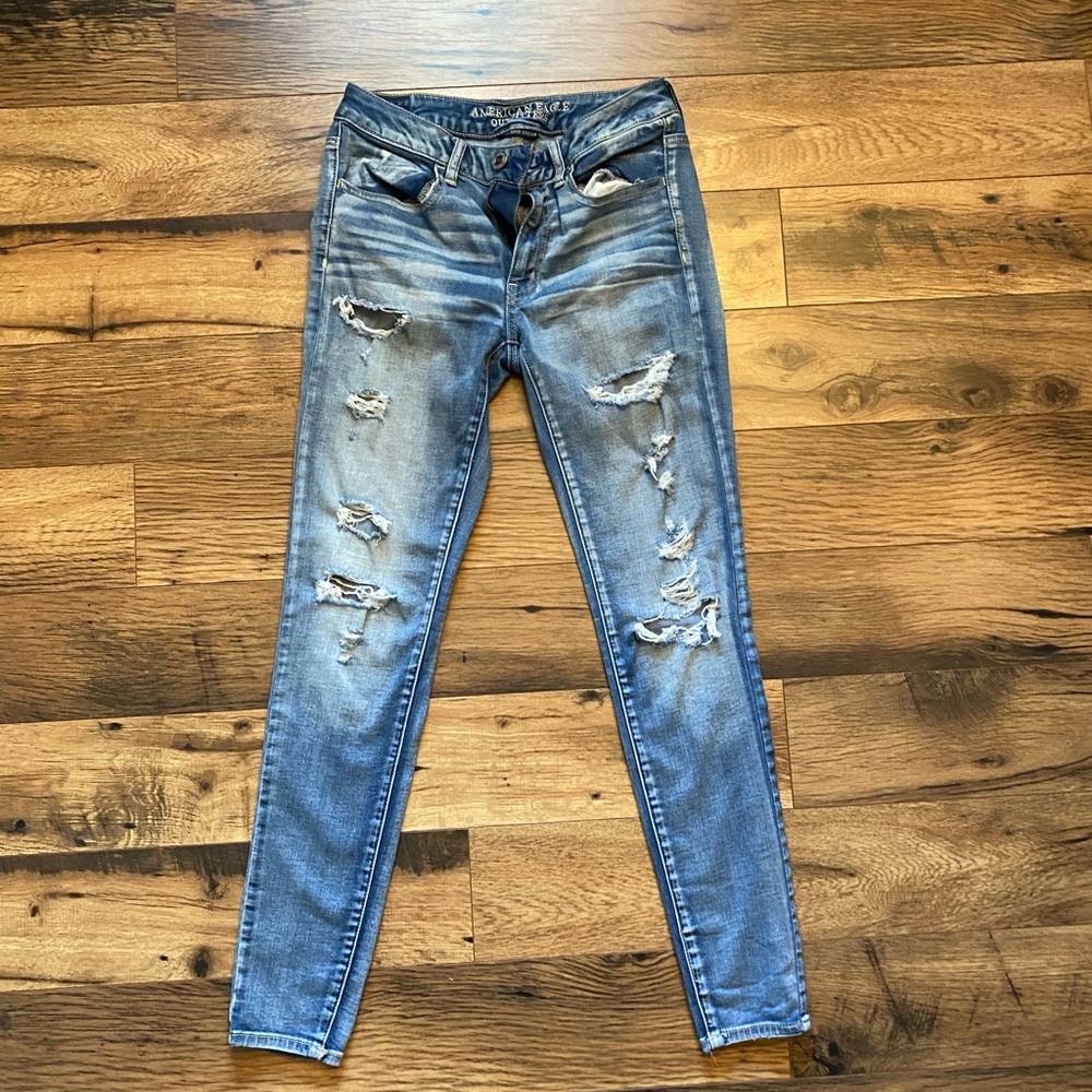 Distressed low rise jeans